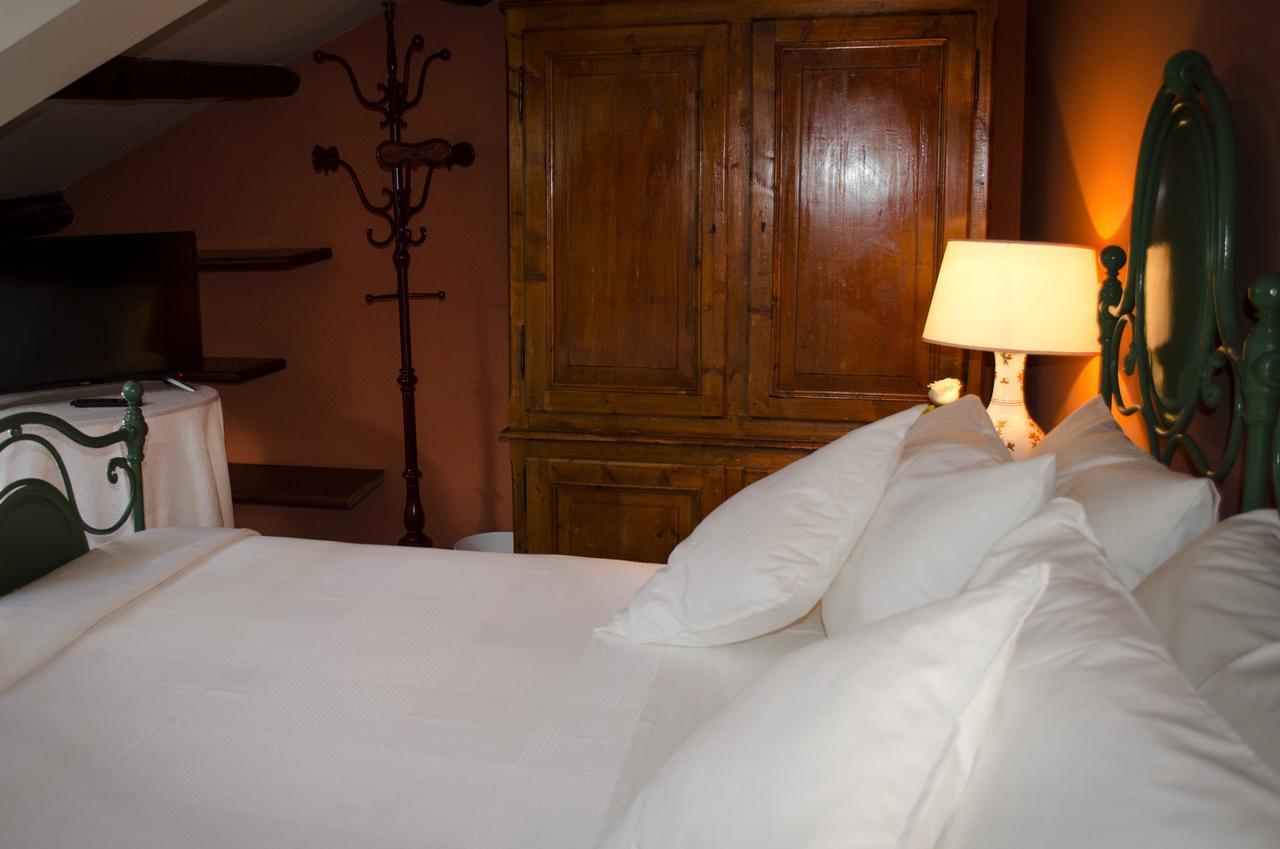 La Terrazza Sui Tetti Bed & Breakfast เซนีกัลเลีย ภายนอก รูปภาพ