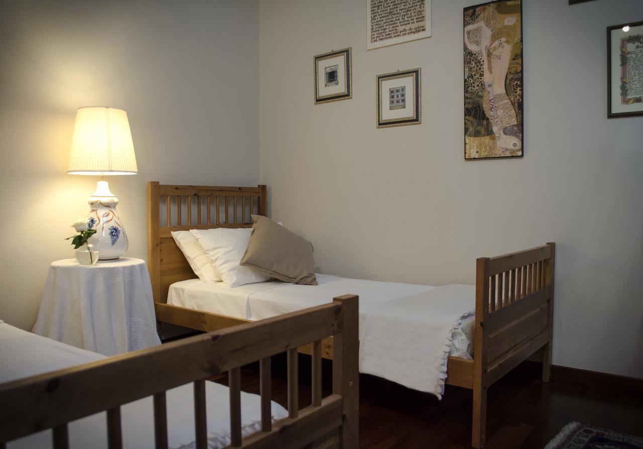 La Terrazza Sui Tetti Bed & Breakfast เซนีกัลเลีย ภายนอก รูปภาพ